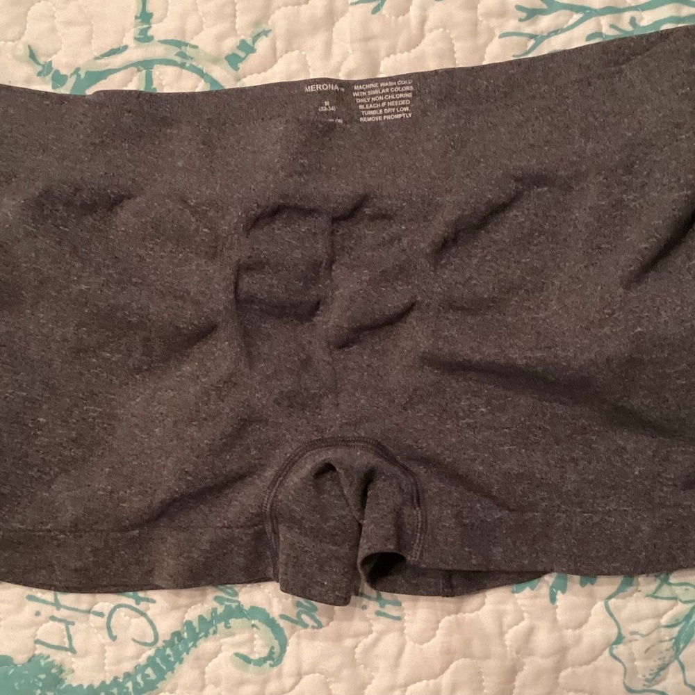 Merona, gray trunks, stretchy material , medium - Picture 2 of 4